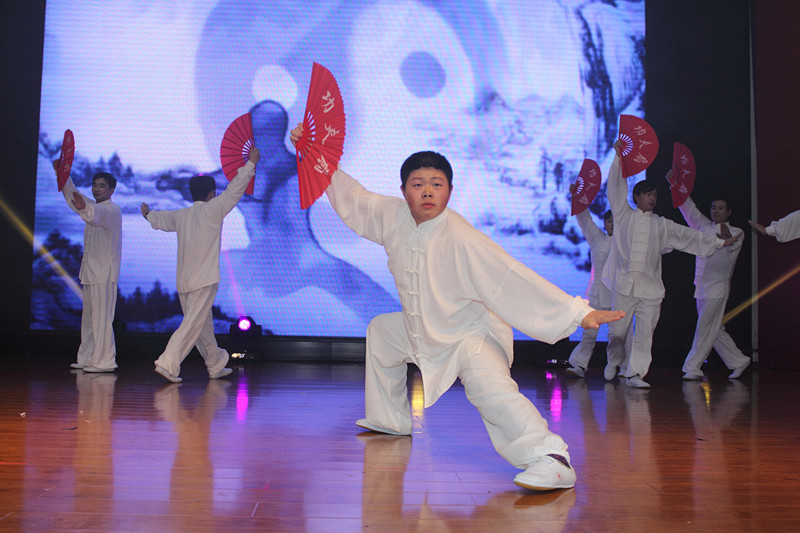 1517987613477457.jpg 1517987613477457.jpg