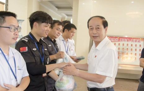 “戰高溫 增干勁，保供應 為民生”系列報道