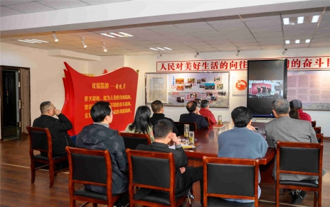 心中的感動(dòng) 化之為行動(dòng)！-- 收看學(xué)習《榜樣5》