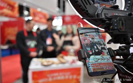 “嘉昕小廚房”走上“2023嘉興煥新年貨節”， 共同助力促進(jìn)脫貧地區優(yōu)質(zhì)農產(chǎn)品 銷(xiāo)售擴渠增效！