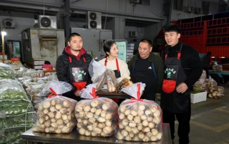 展播推廣、促銷(xiāo)擴渠，本期“嘉昕小廚房”主角：春天的鮮蔬——竹筍